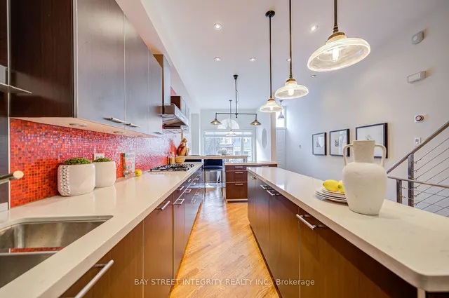 Additional property image - 17 Frankdale Ave