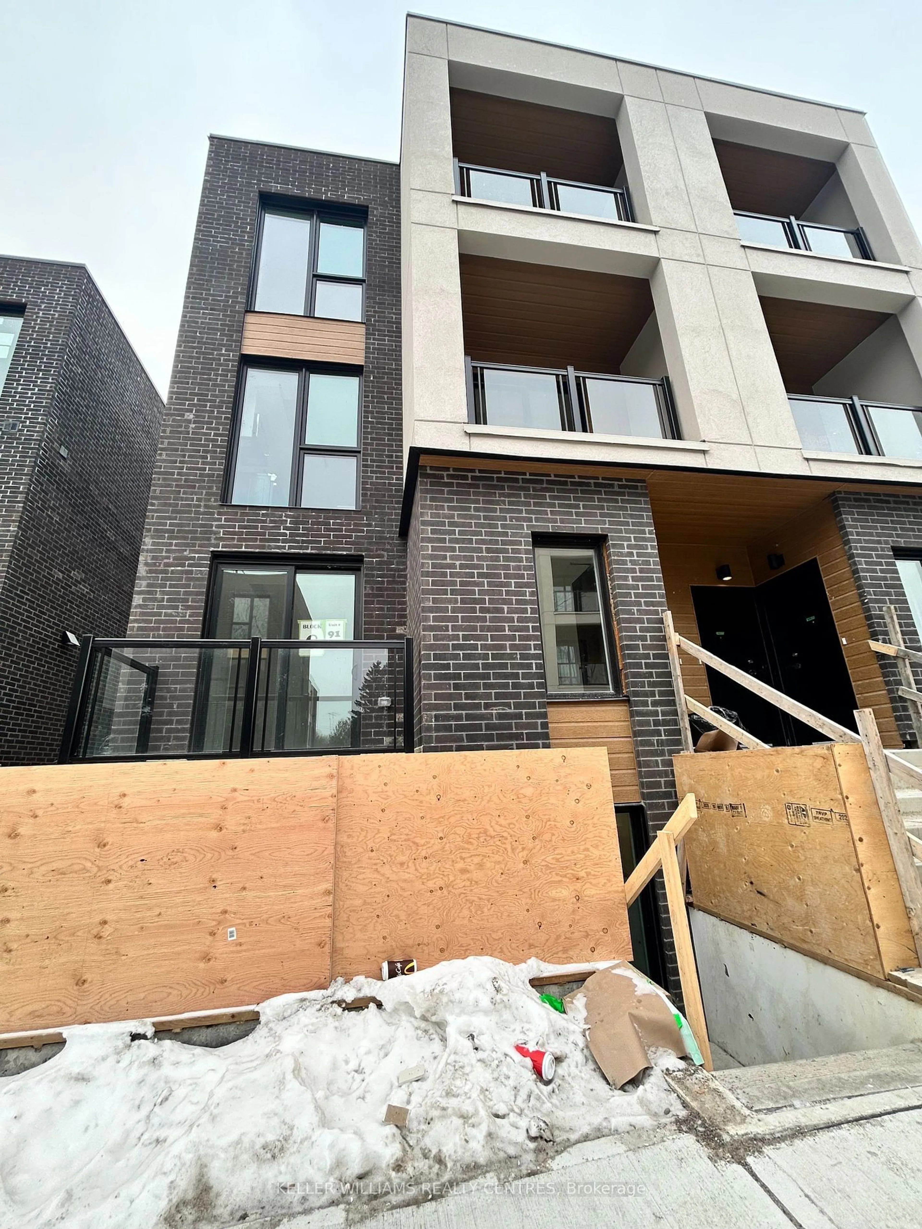 Home with brick exterior material, building for 174 Clonmore Dr #2, Toronto Ontario M1N 3C5