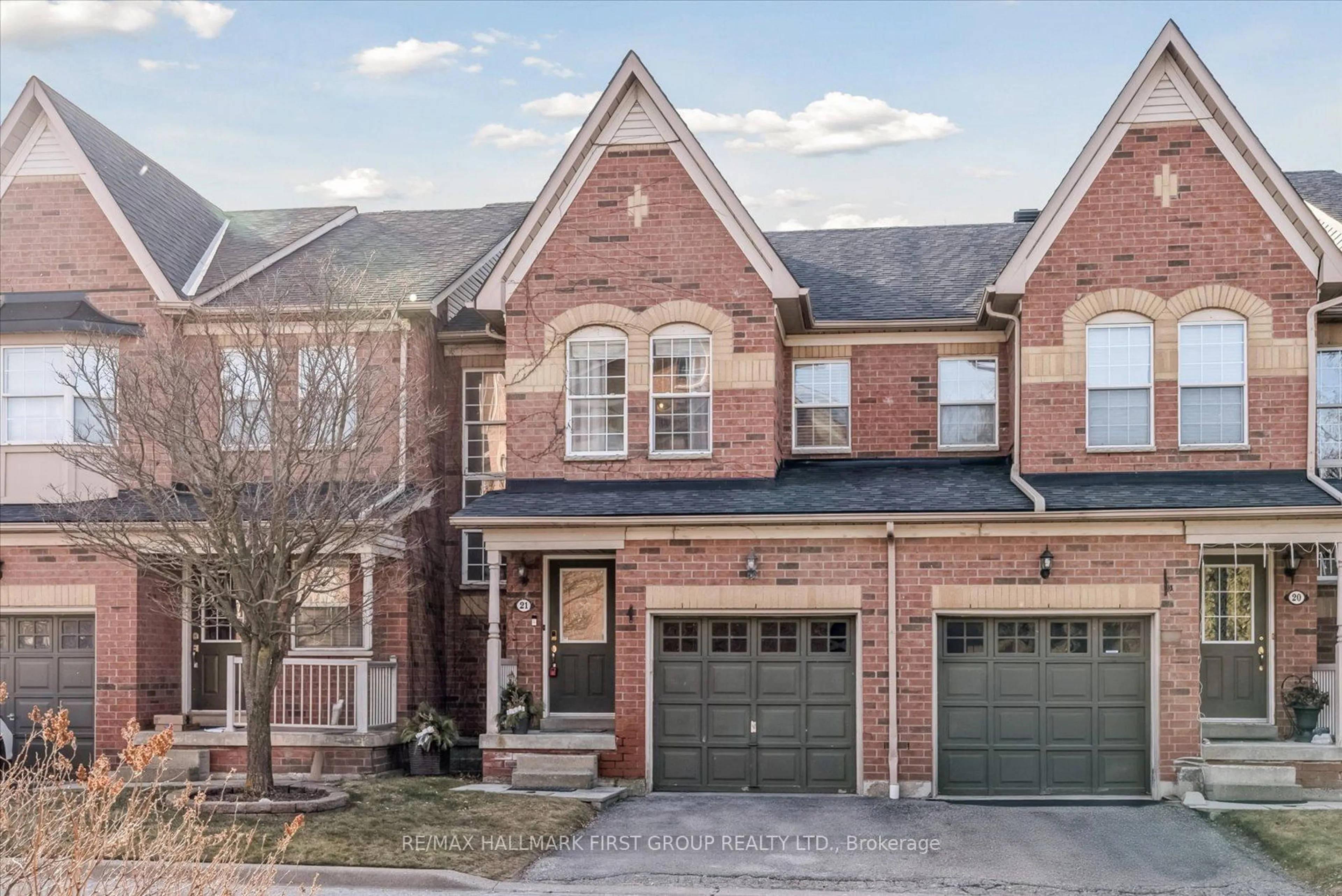 Home with brick exterior material, street for 575 Steeple Hill #21, Pickering Ontario L1V 7E4