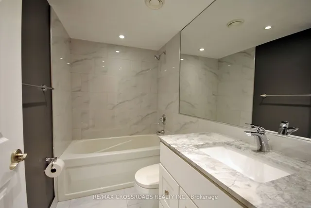 Additional property image - 68 Grangeway Ave Unit 503