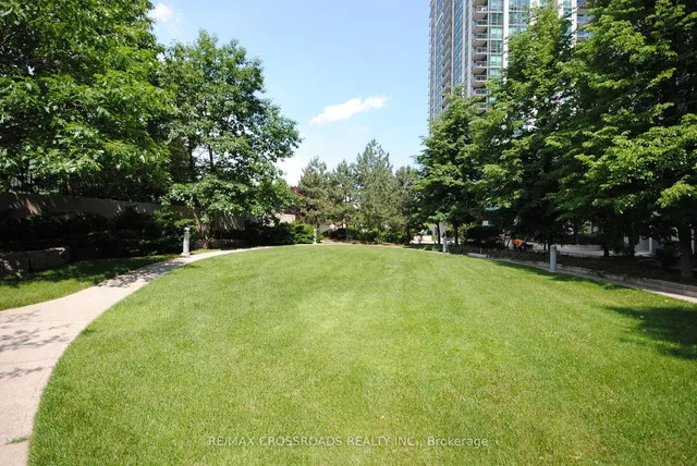 Additional property image - 68 Grangeway Ave Unit 503