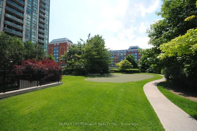 Additional property image - 68 Grangeway Ave Unit 503