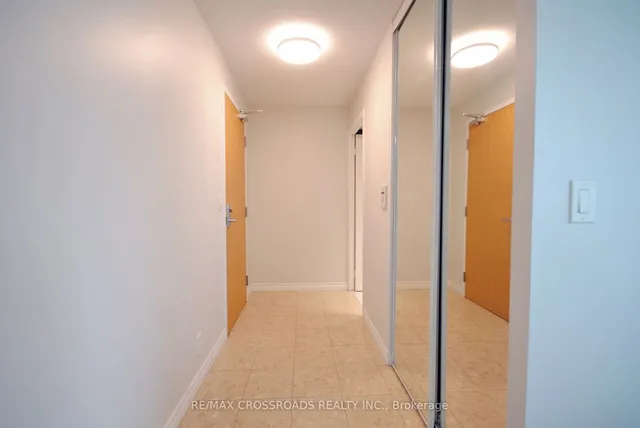 Additional property image - 68 Grangeway Ave Unit 503