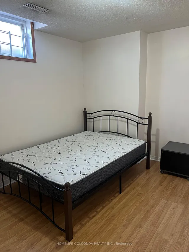 Additional property image - 100 Chartway Blvd