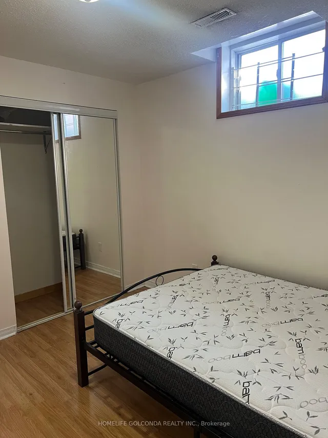 Additional property image - 100 Chartway Blvd