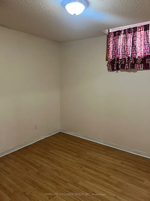 Additional property image - 100 Chartway Blvd