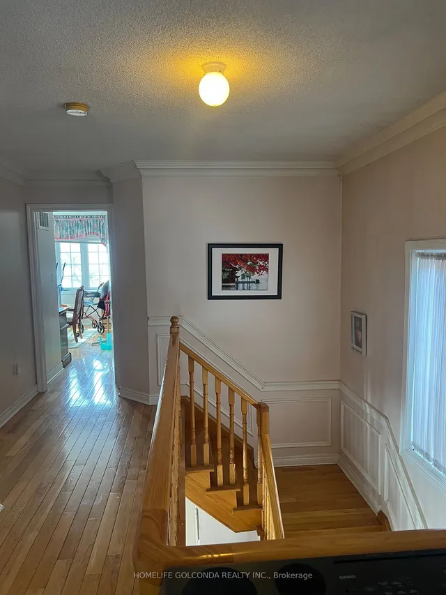 Additional property image - 100 Chartway Blvd