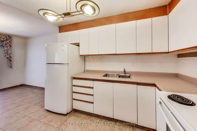 Additional property image - 800 Kennedy Rd Unit 304