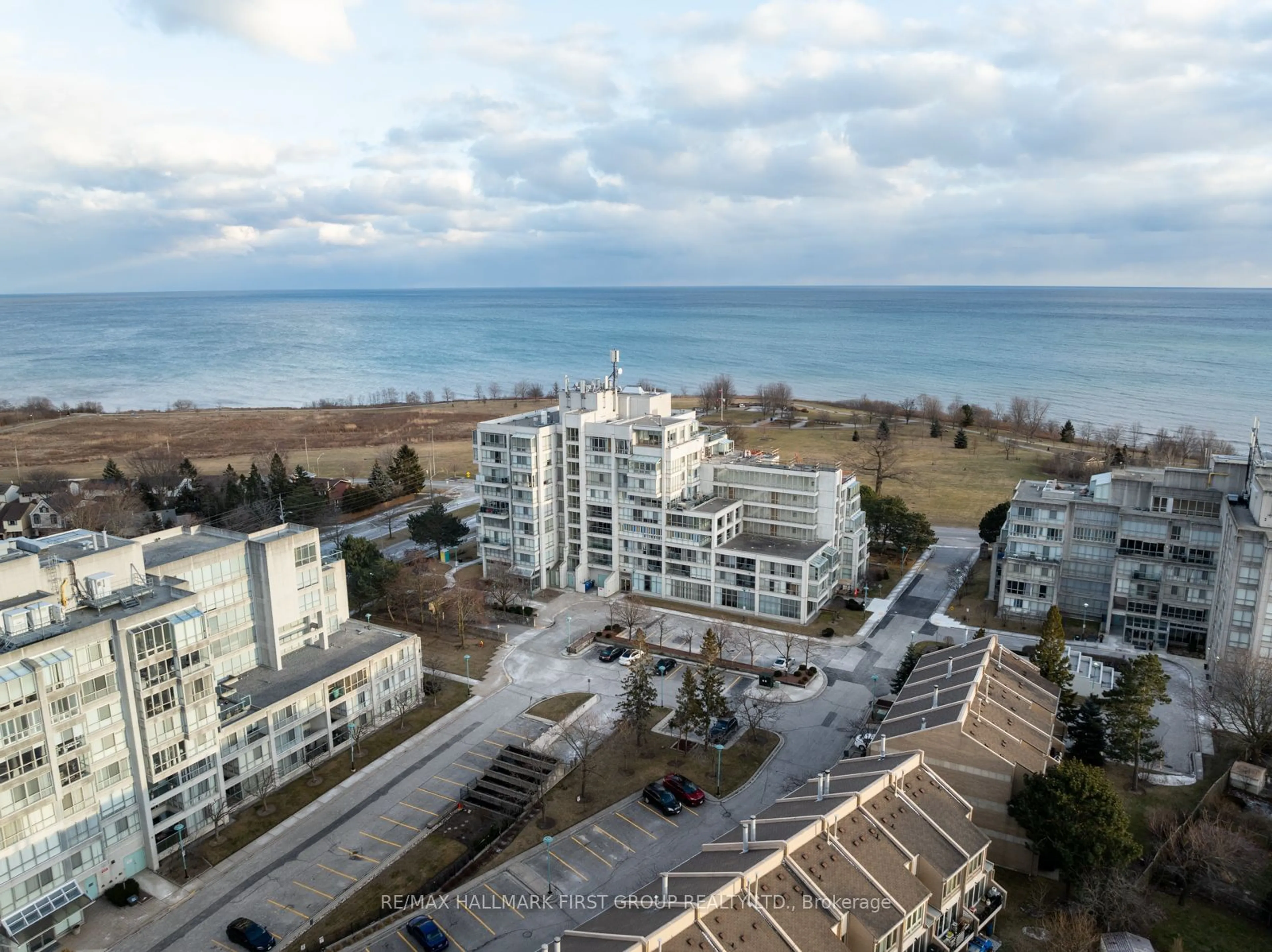 A pic from outside/outdoor area/front of a property/back of a property/a pic from drone, city buildings view from balcony for 45 Cumberland Lane #413, Ajax Ontario L1S 7K3