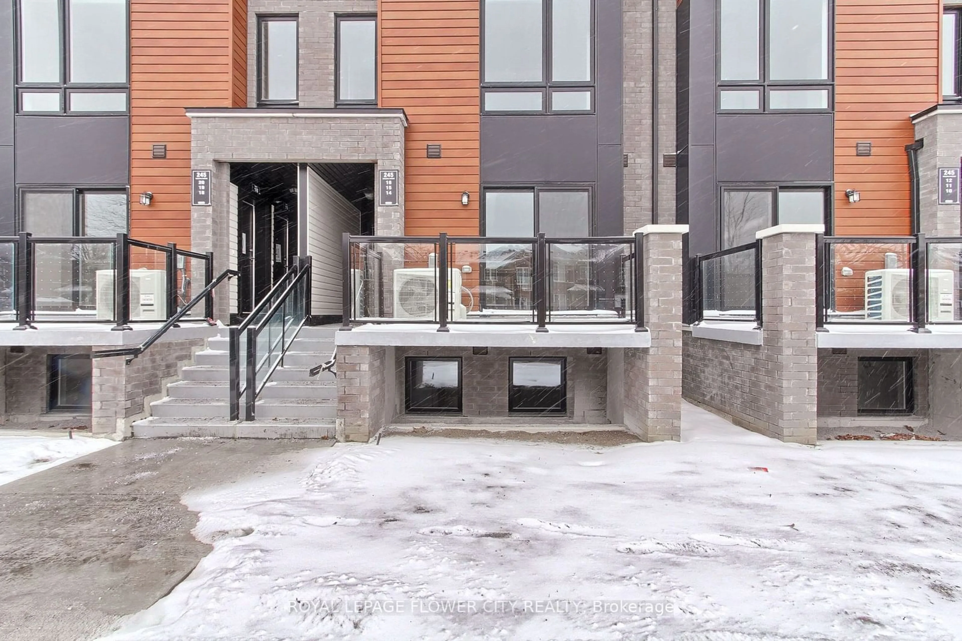 Patio, building for 245 Mclevin Ave #14, Toronto Ontario M1B 0E8