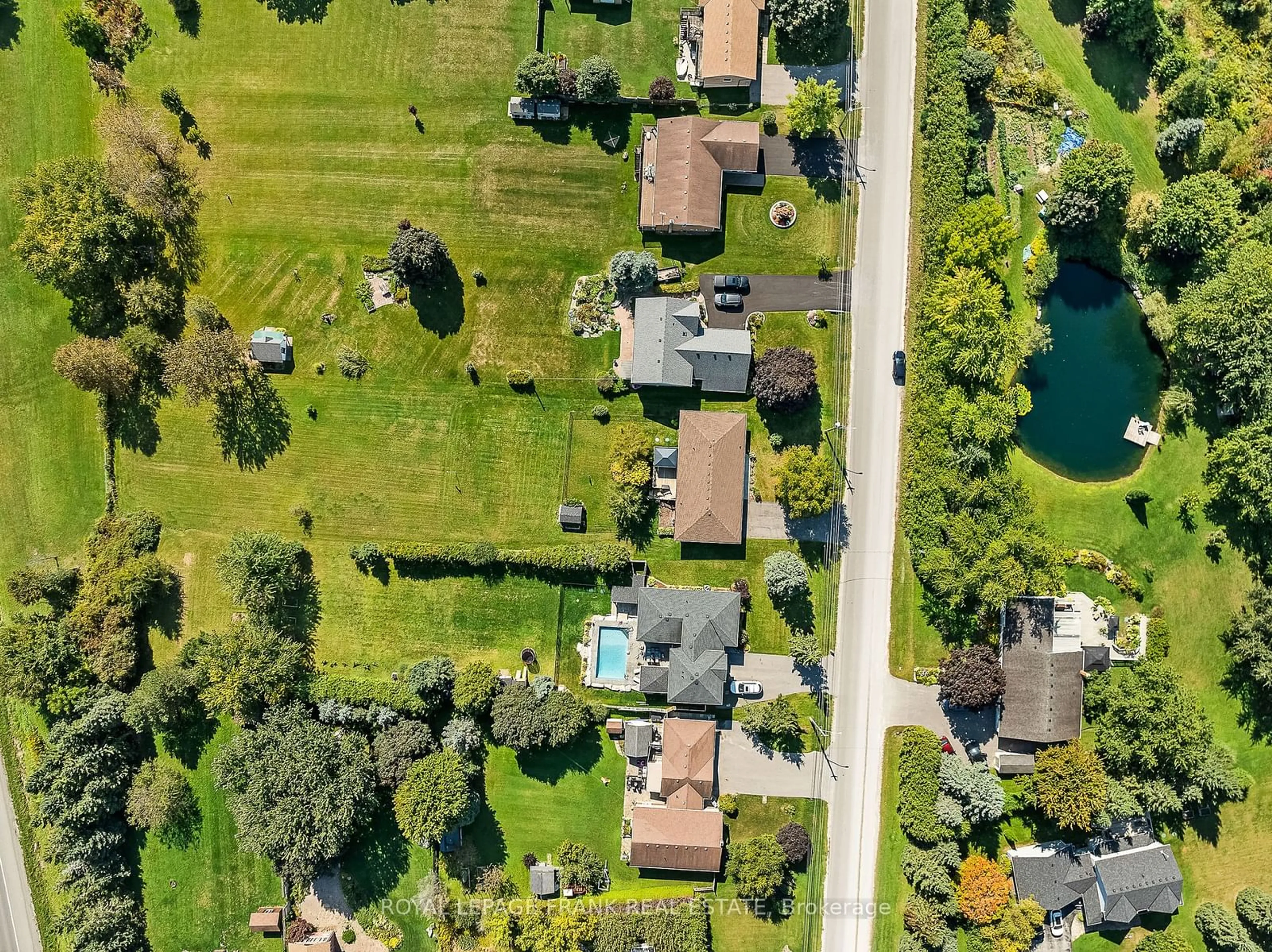 A pic from outside/outdoor area/front of a property/back of a property/a pic from drone, street for 16933 Old Simcoe Rd, Scugog Ontario L9L 1P1