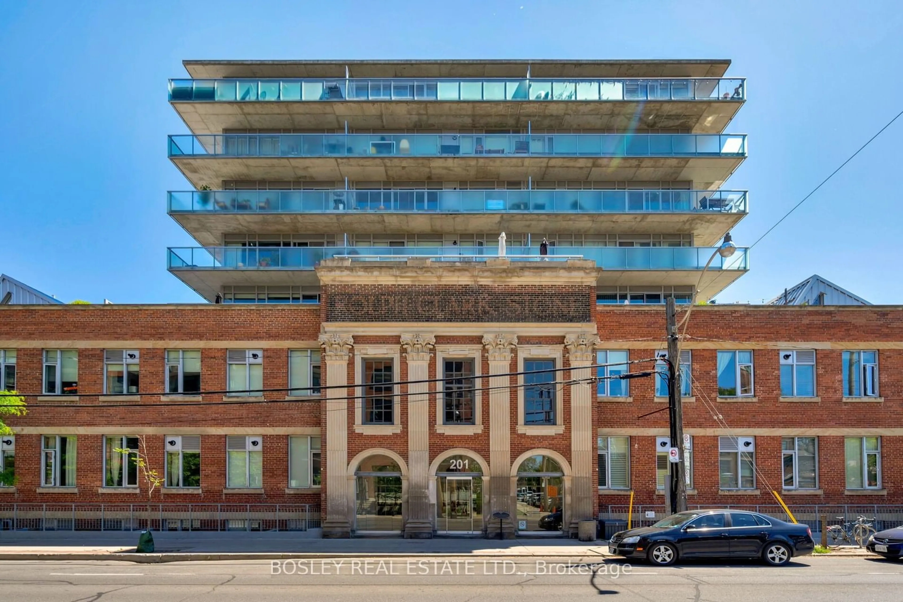 Home with brick exterior material, building for 201 Carlaw Ave #242, Toronto Ontario M4M 2S3