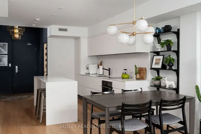 Additional property image - 201 Carlaw Ave Unit 242