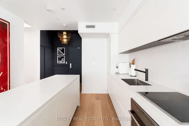 Additional property image - 201 Carlaw Ave Unit 242