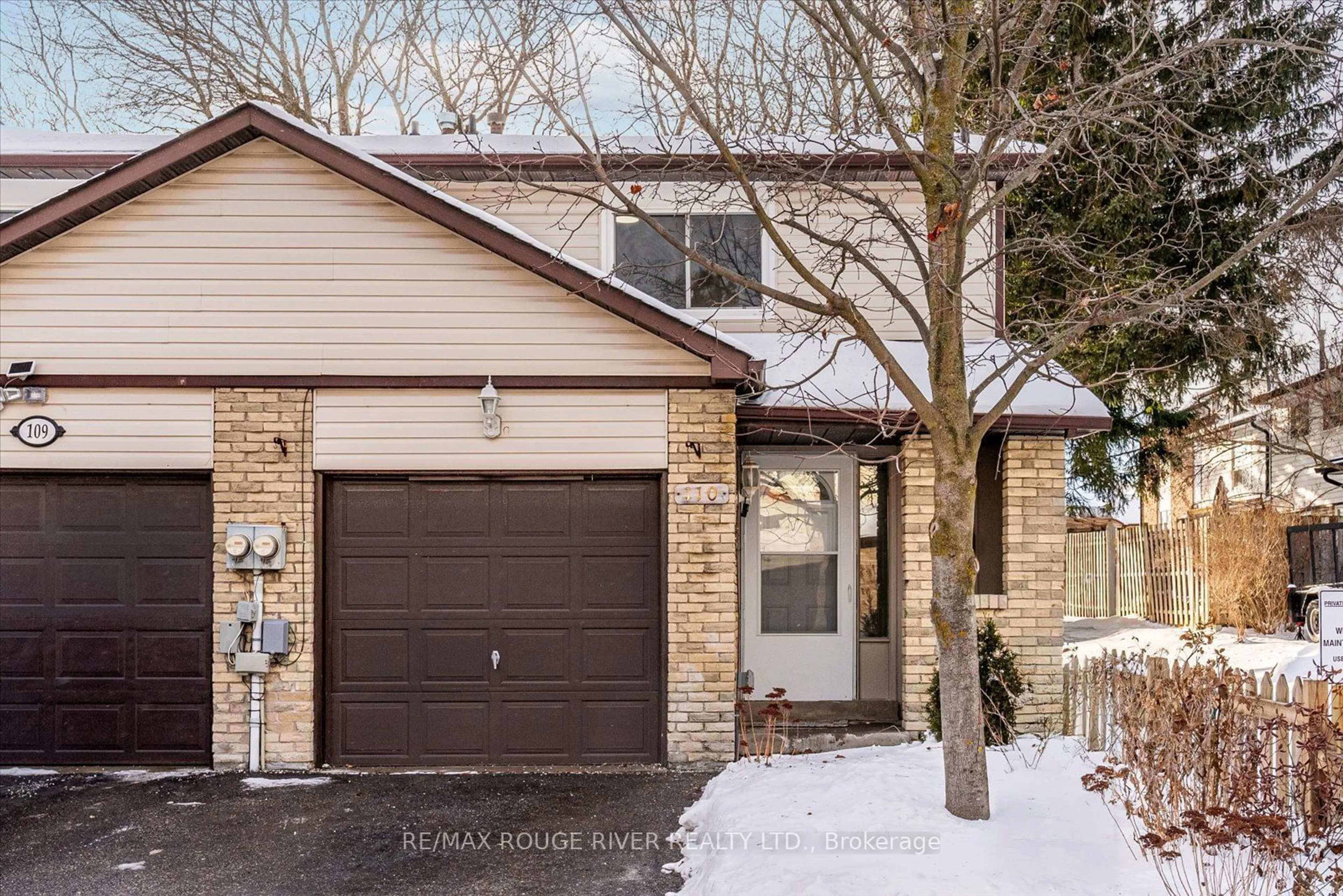 Home with brick exterior material, street for 1330 Trowbridge Dr #110, Oshawa Ontario L1G 7L1