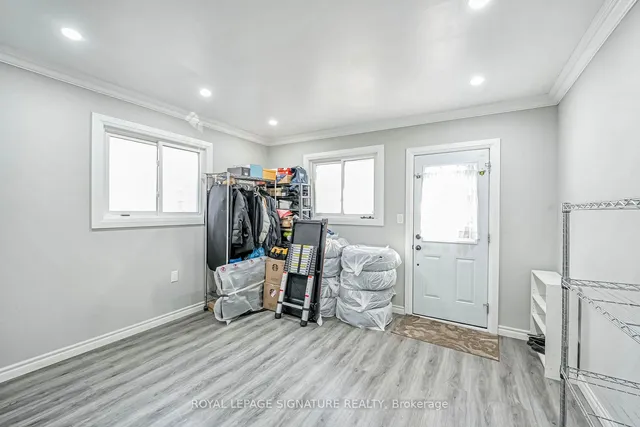 Additional property image - 151 Broadview Ave