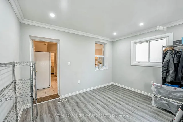 Additional property image - 151 Broadview Ave