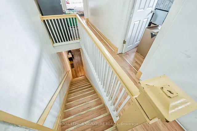 Additional property image - 151 Broadview Ave