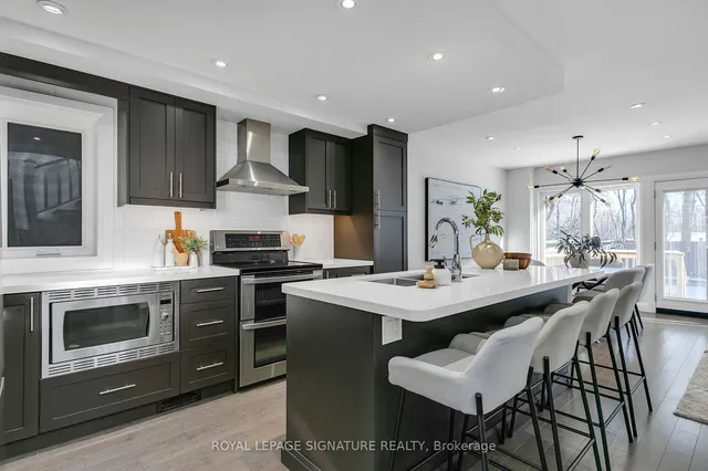 Additional property image - 63 Thyra Ave