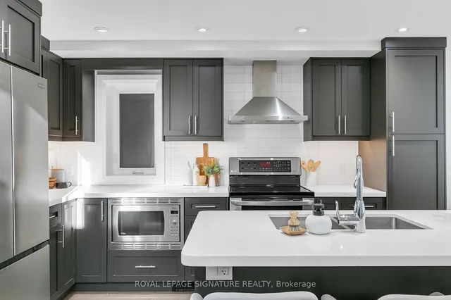 Additional property image - 63 Thyra Ave