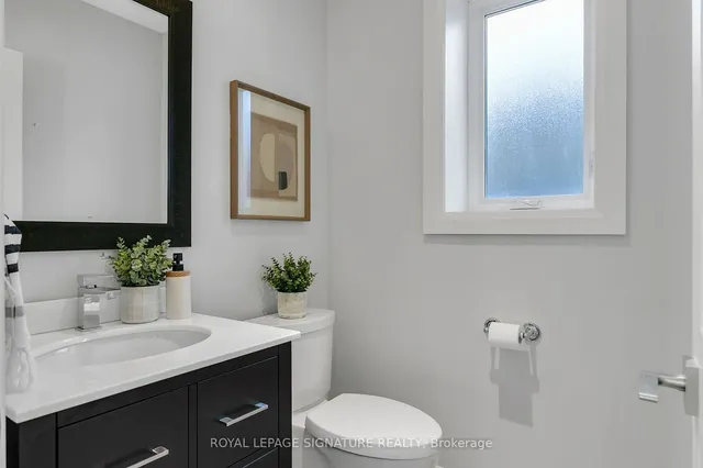 Additional property image - 63 Thyra Ave