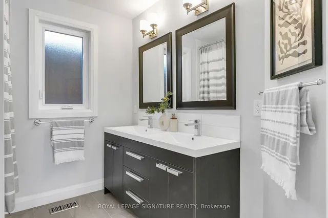 Additional property image - 63 Thyra Ave