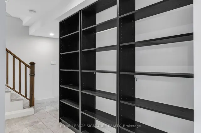 Additional property image - 63 Thyra Ave