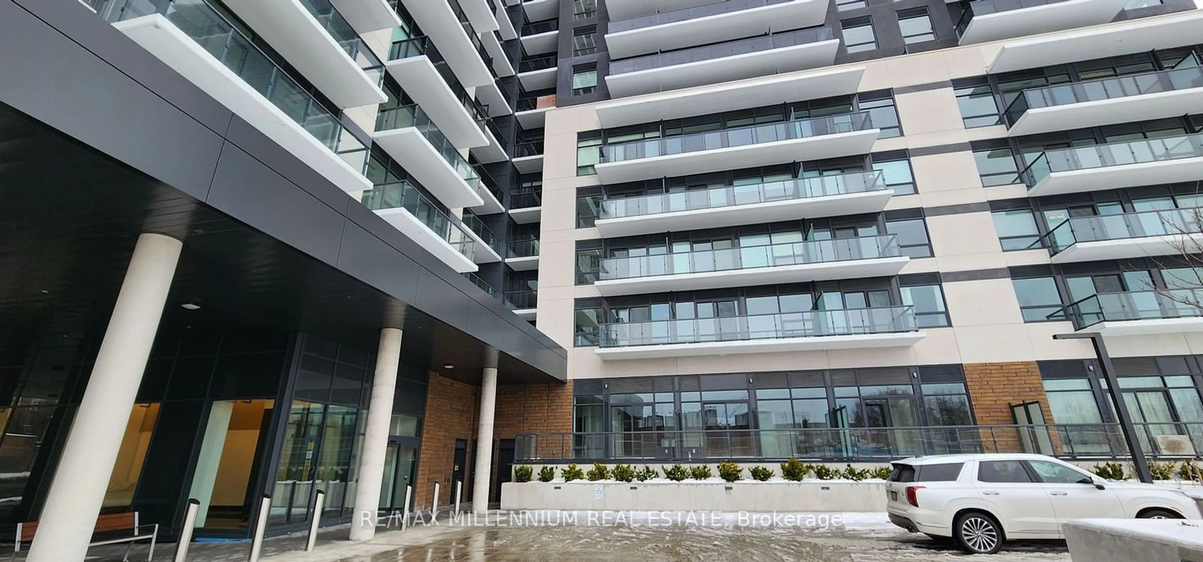 Indoor foyer for 1350 Ellesmere Rd #1216, Toronto Ontario M1P 5A5