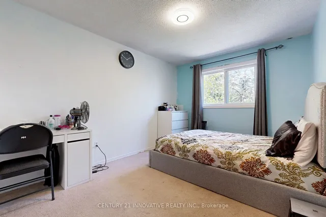 Additional property image - 18 Lowry Sq