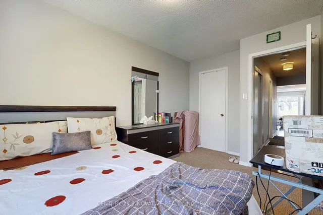Additional property image - 18 Lowry Sq
