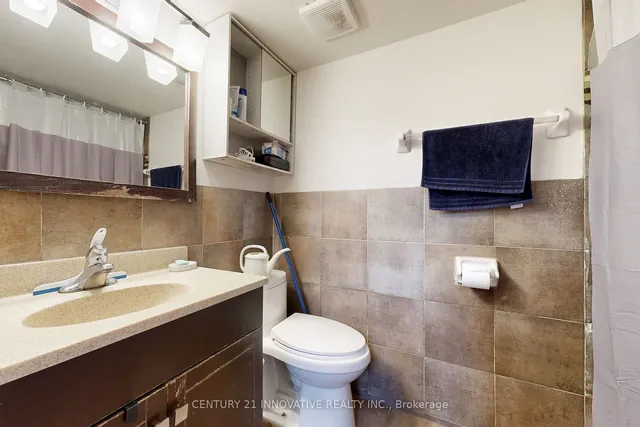 Additional property image - 18 Lowry Sq