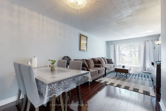 Additional property image - 18 Lowry Sq