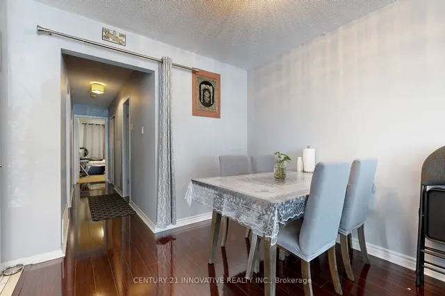 Additional property image - 18 Lowry Sq
