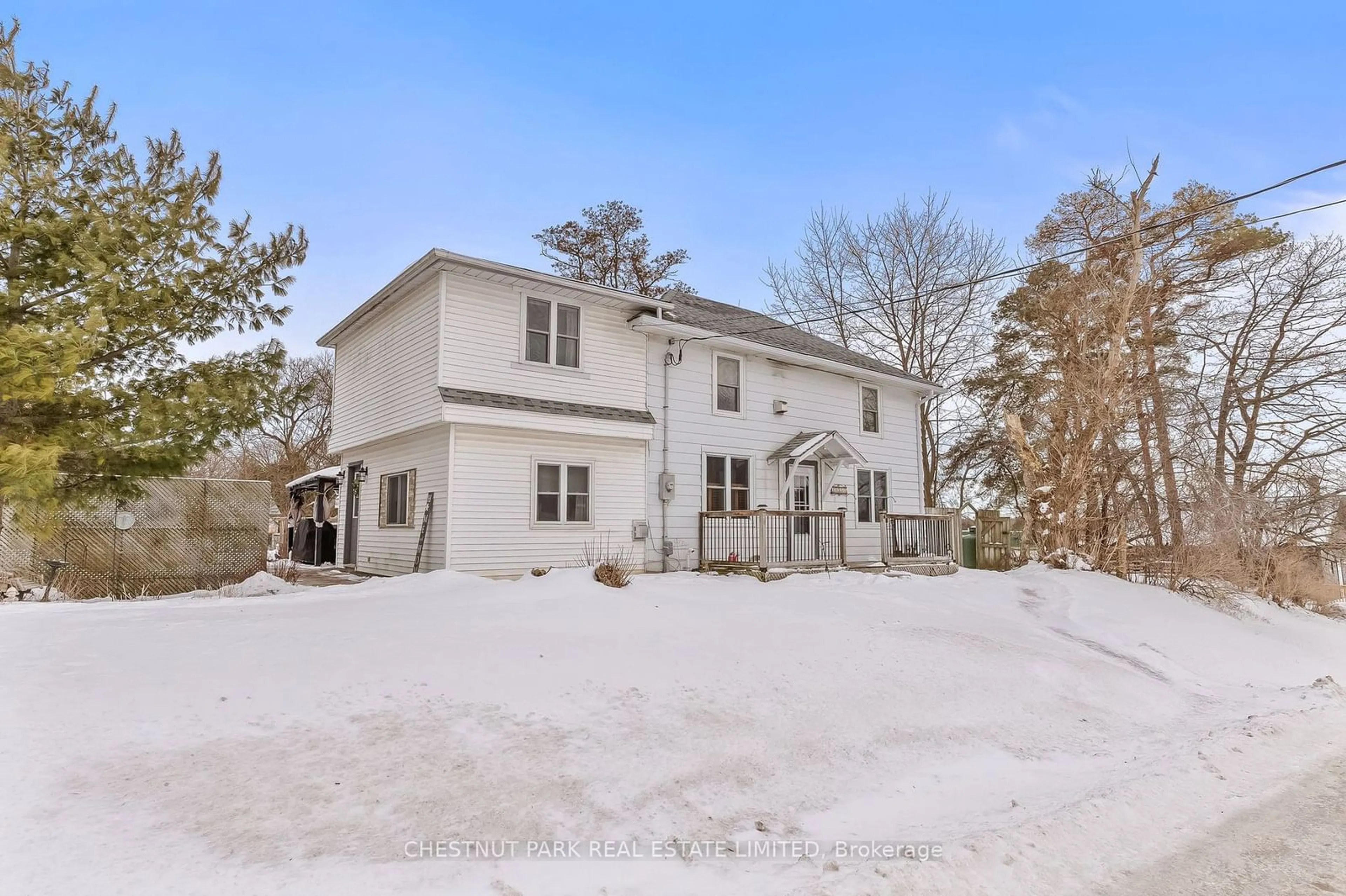 A pic from outside/outdoor area/front of a property/back of a property/a pic from drone, street for 14101 Marsh Hill Rd, Scugog Ontario L9L 1Z3