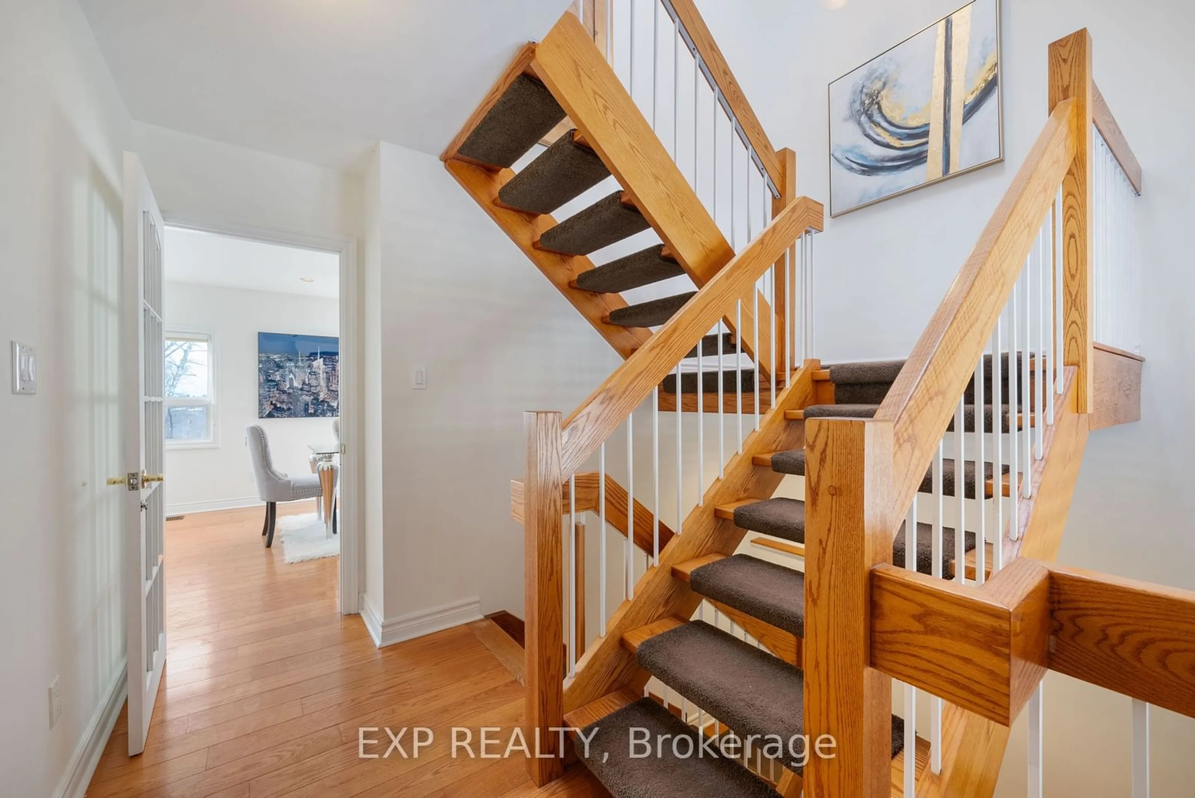 Stairs for 494 Rougemount Dr, Pickering Ontario L1W 2B9