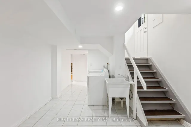 Additional property image - 1 Hughey Cres