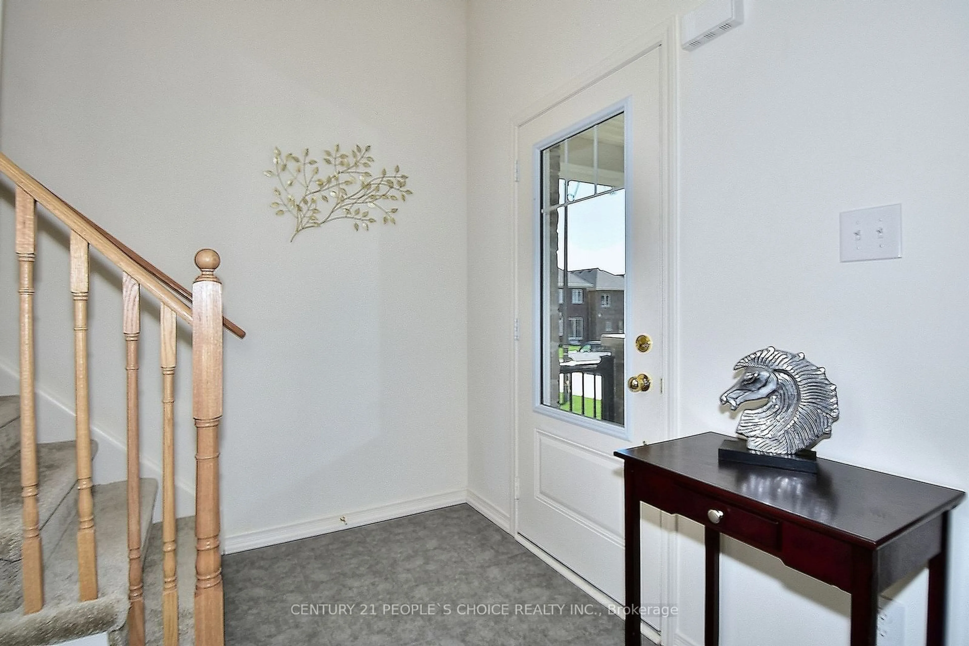 Indoor entryway for 13 Devineridge Ave, Ajax Ontario L1Z 0T1