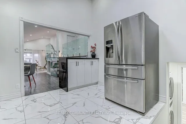 Additional property image - 2 Ladysbridge Dr