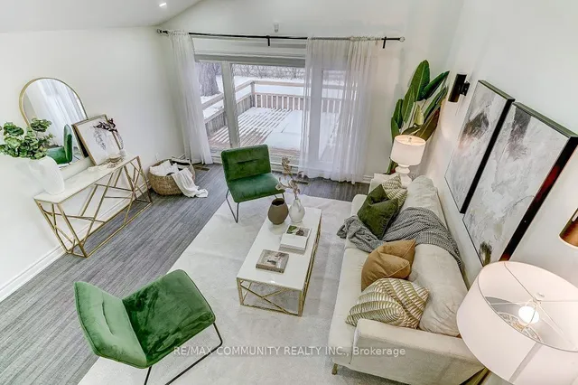 Additional property image - 2 Ladysbridge Dr