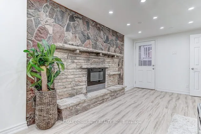 Additional property image - 2 Ladysbridge Dr