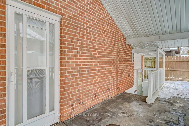 Additional property image - 2 Ladysbridge Dr