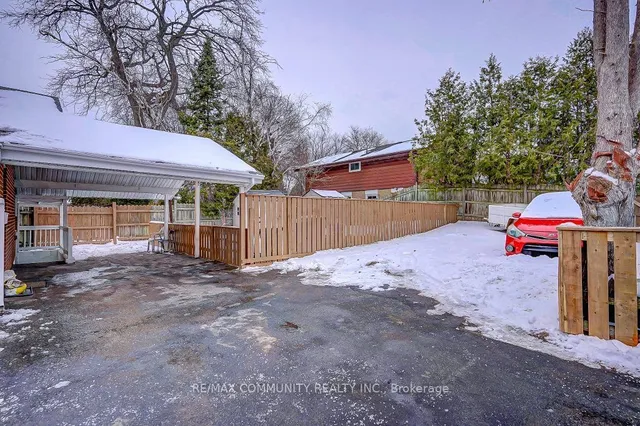Additional property image - 2 Ladysbridge Dr