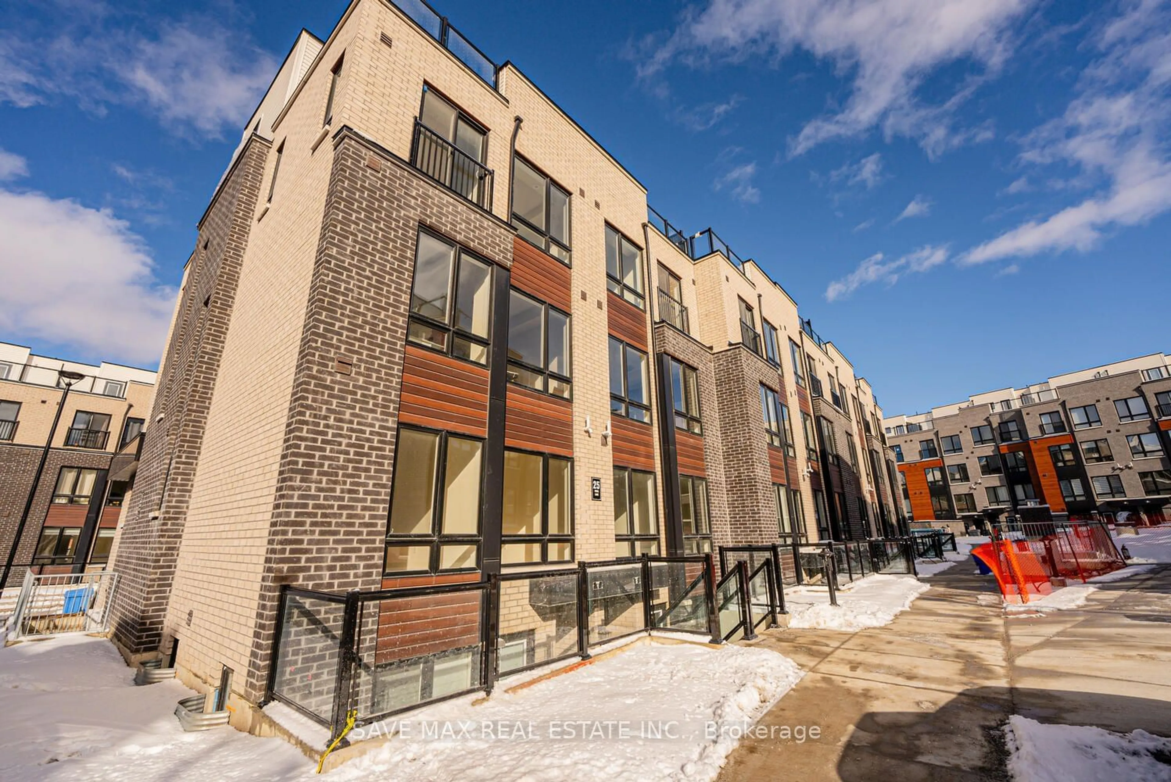 Home with brick exterior material, street for 25 Priya Lane #unit# 9, Toronto Ontario M1B 0E8