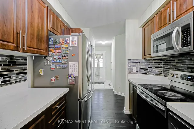 Additional property image - 6400 Lawrence Ave Unit 12