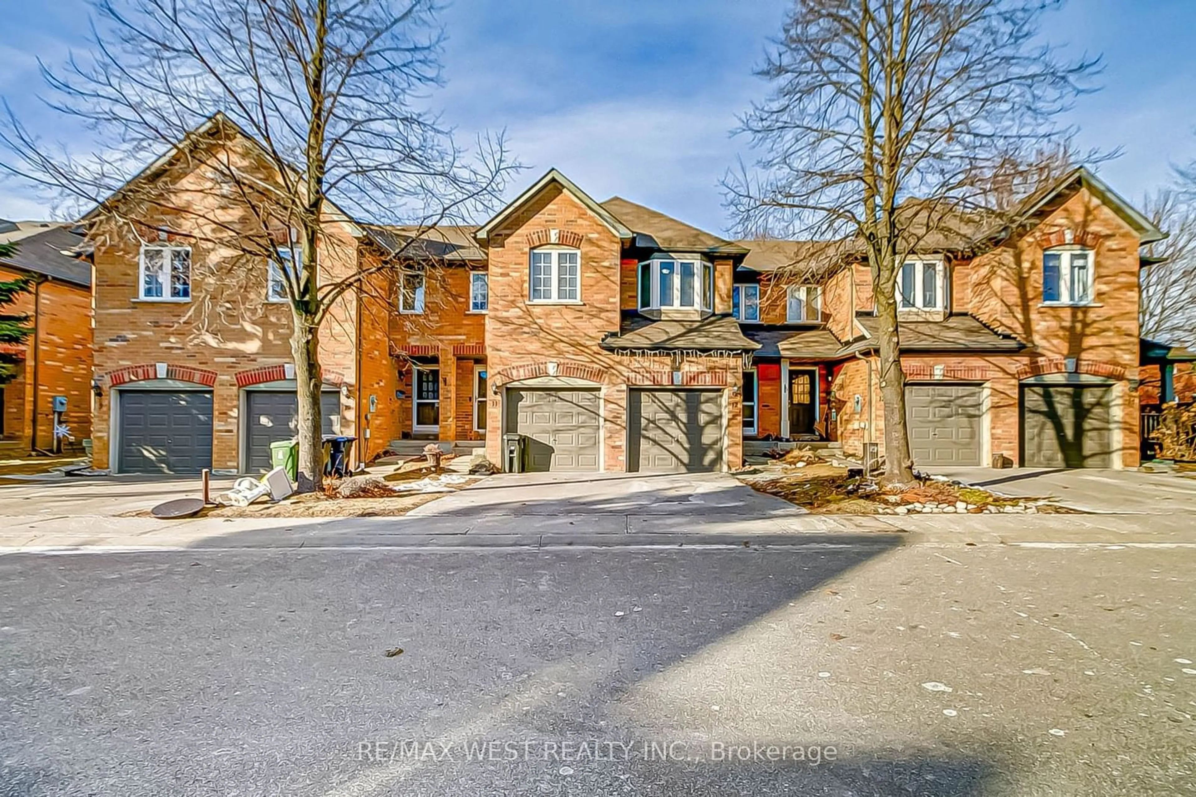 Home with brick exterior material, street for 6400 Lawrence Ave #12, Toronto Ontario M1C 5C6