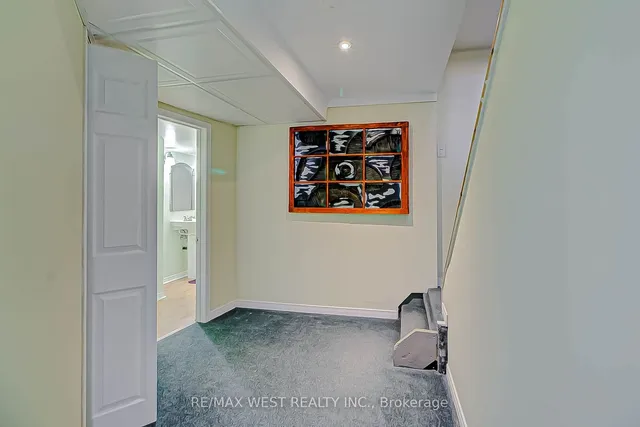 Additional property image - 6400 Lawrence Ave Unit 12