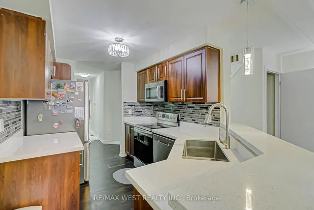 Additional property image - 6400 Lawrence Ave Unit 12