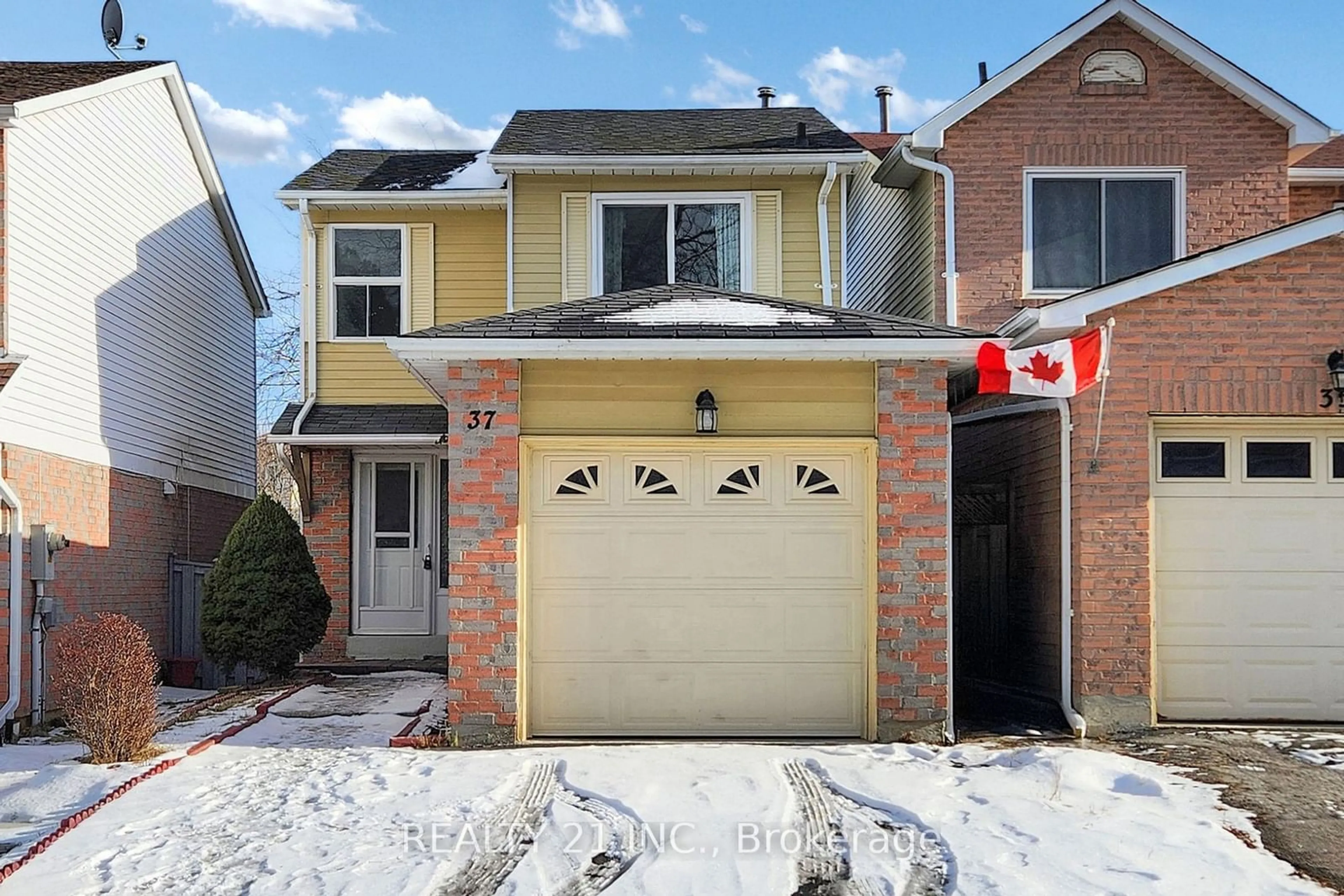 Home with brick exterior material, street for 37 Frontier Ptwy Way, Toronto Ontario M1B 4G6