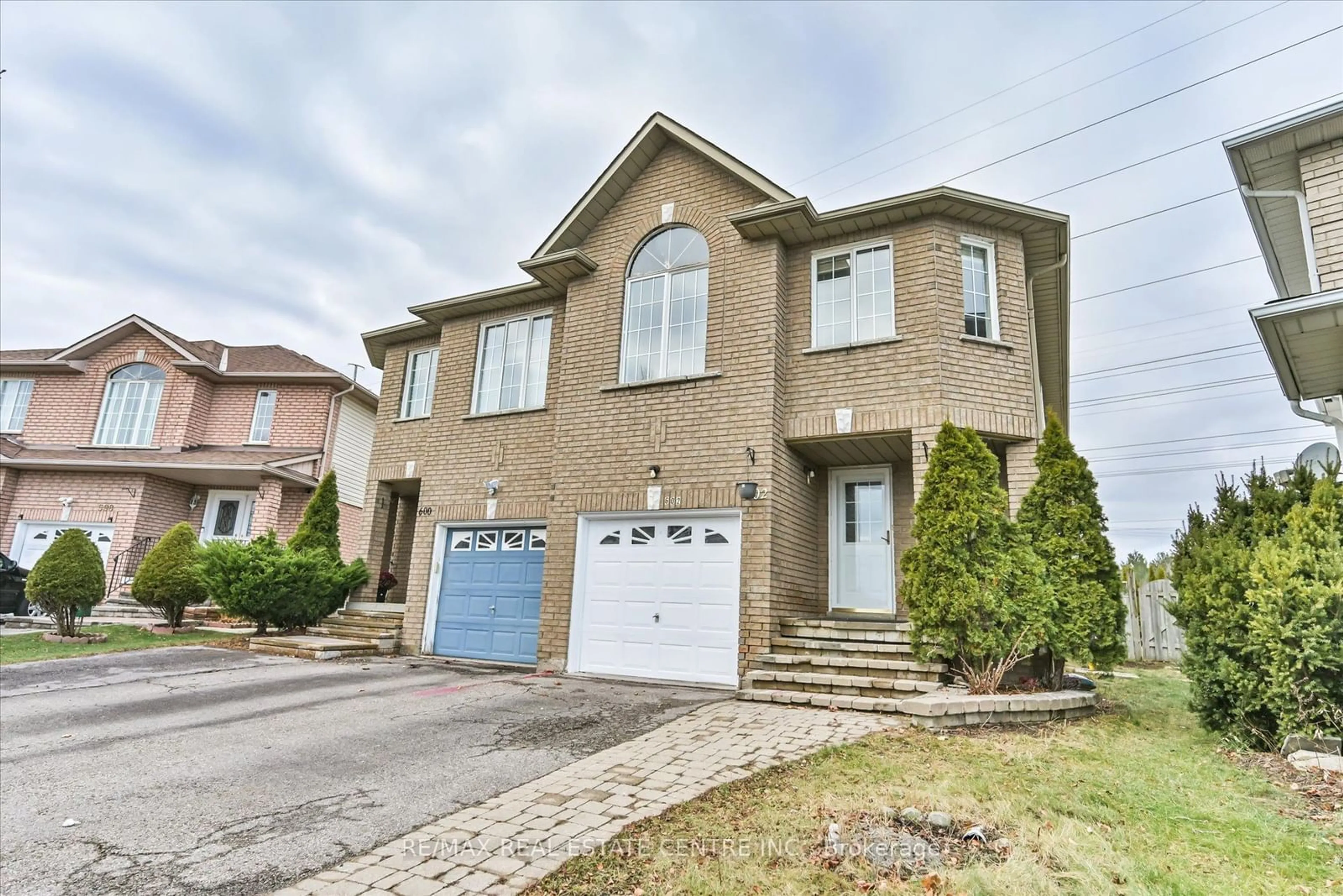 Home with brick exterior material, street for 602 Amaretto Ave, Pickering Ontario L1X 2V2