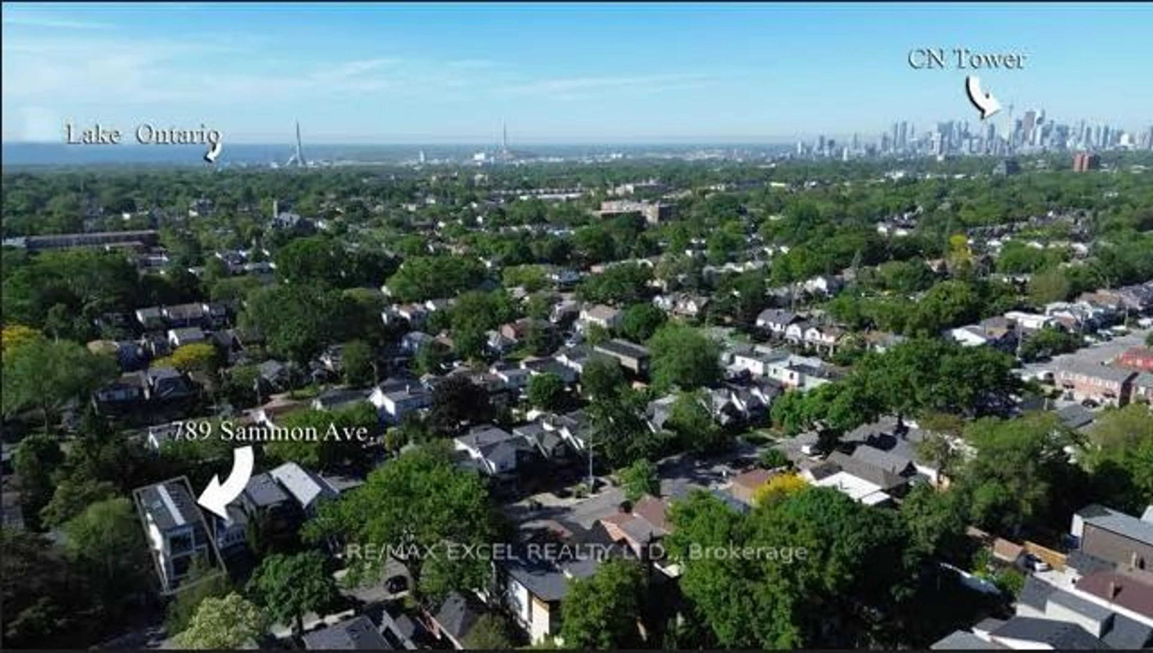 A pic from outside/outdoor area/front of a property/back of a property/a pic from drone, city buildings view from balcony for 789 Sammon Ave, Toronto Ontario M4C 2E6